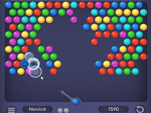 Игра в шарики на телефоне. Игра Bubble Shooter шарики стрелок пузырями. Игры шарики бубл хит. Игра стреляем в пузыри